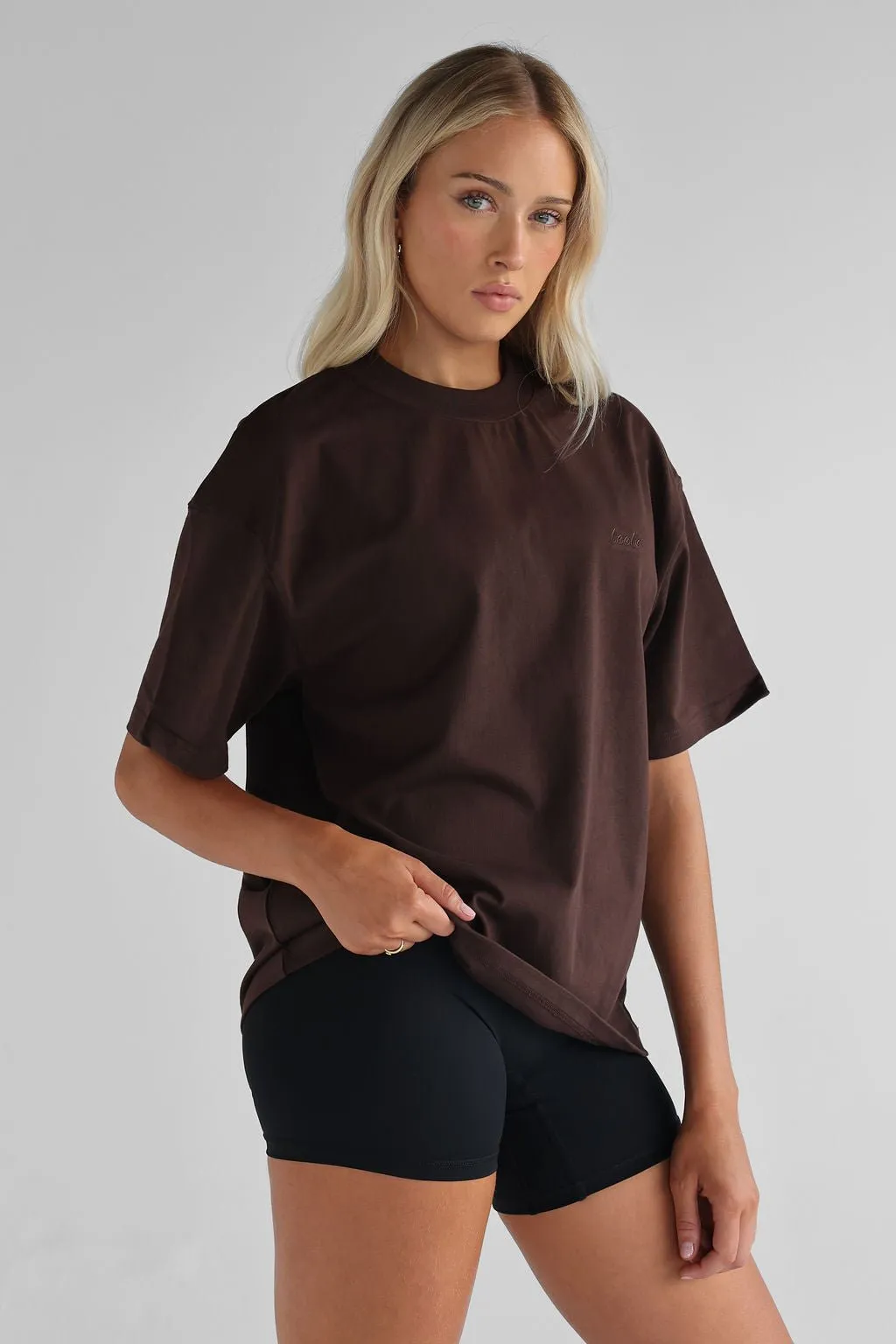 Signature Boyfriend Tee - Chocolate