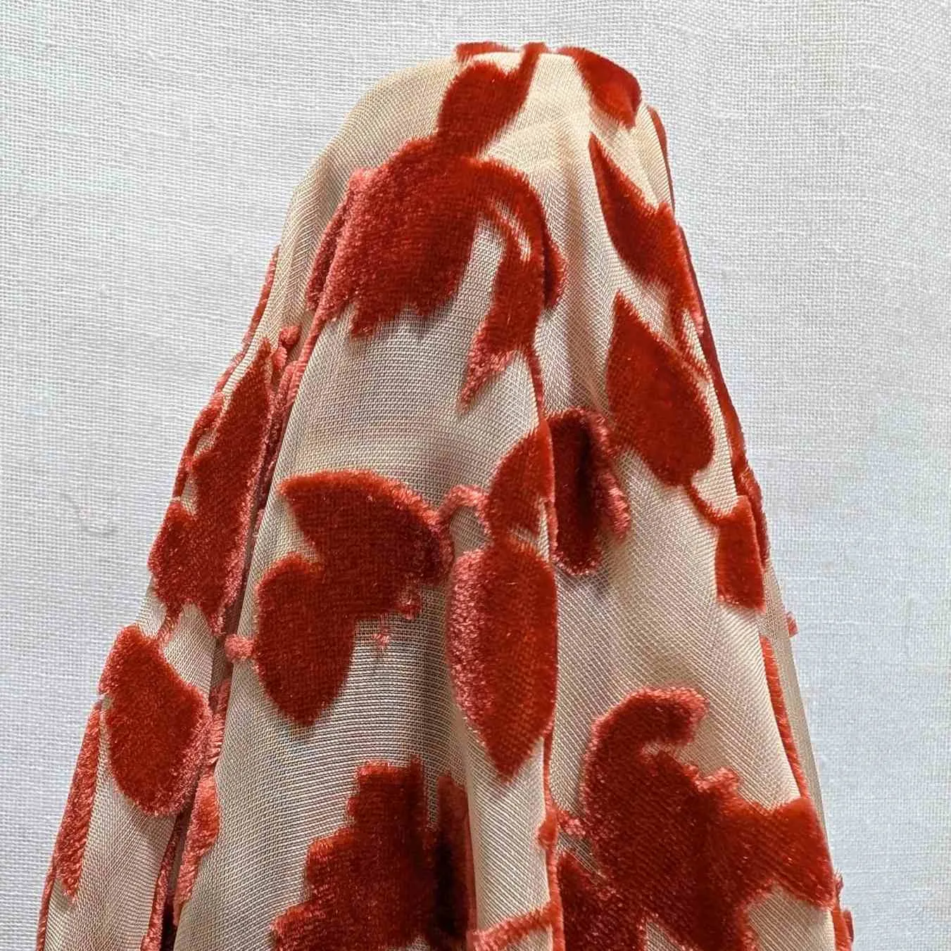 Silk Burnout Velvet, Vines