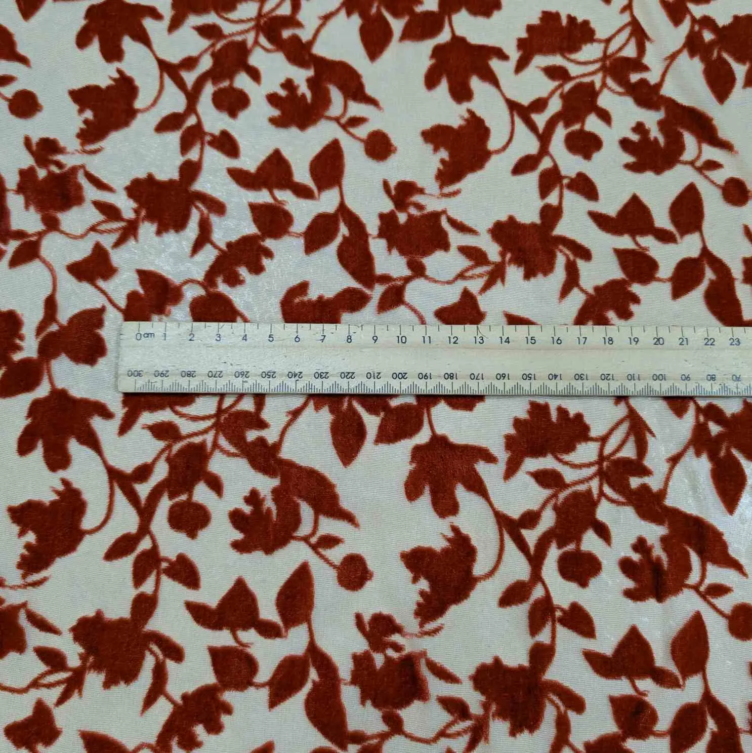 Silk Burnout Velvet, Vines