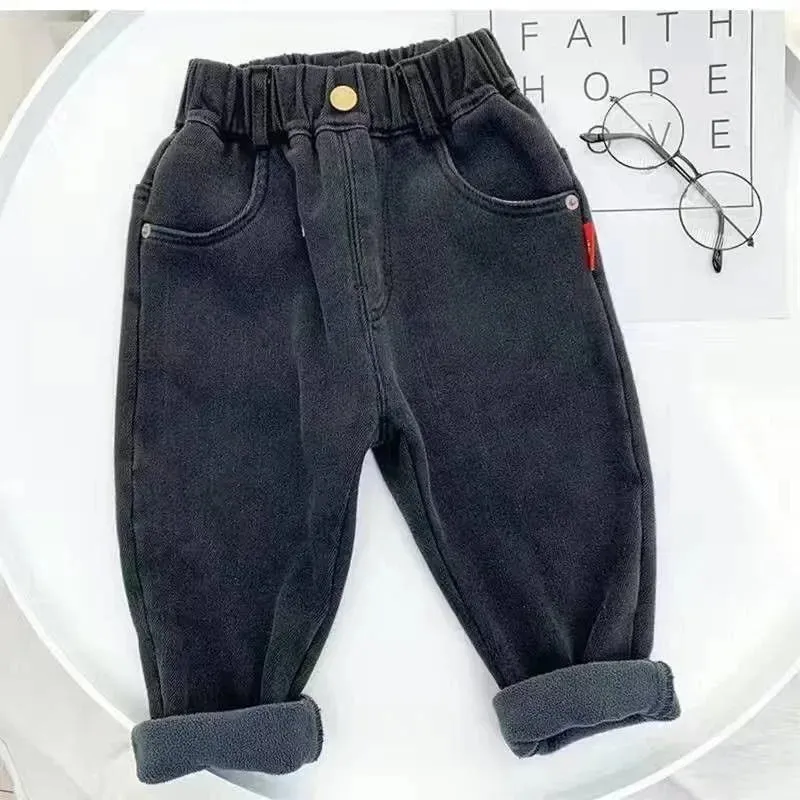 Simple Jeans