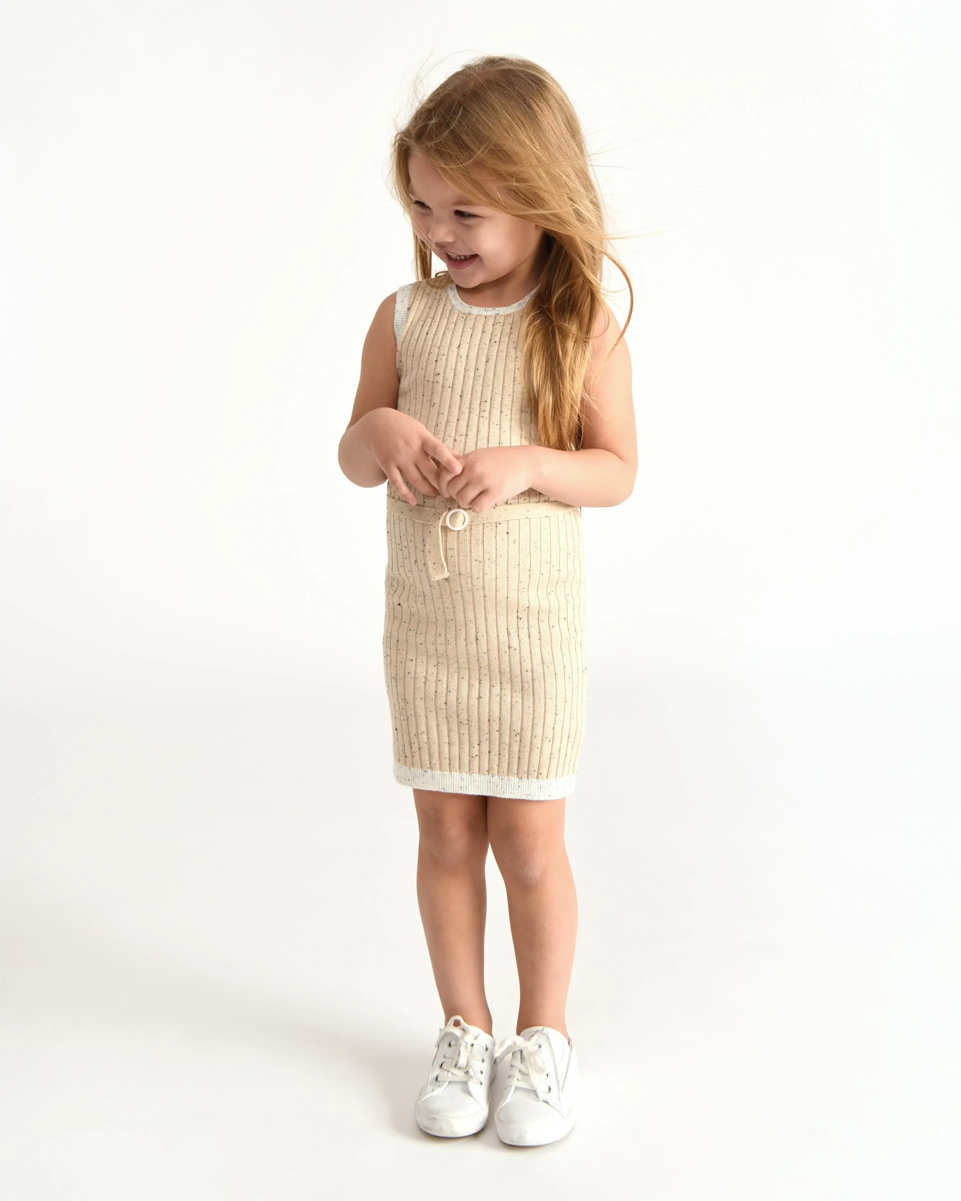 Sleeveless Dress - Hug Me