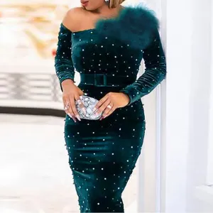 Solid Oblique Shoulder Long Sleeve Feather Design Dress