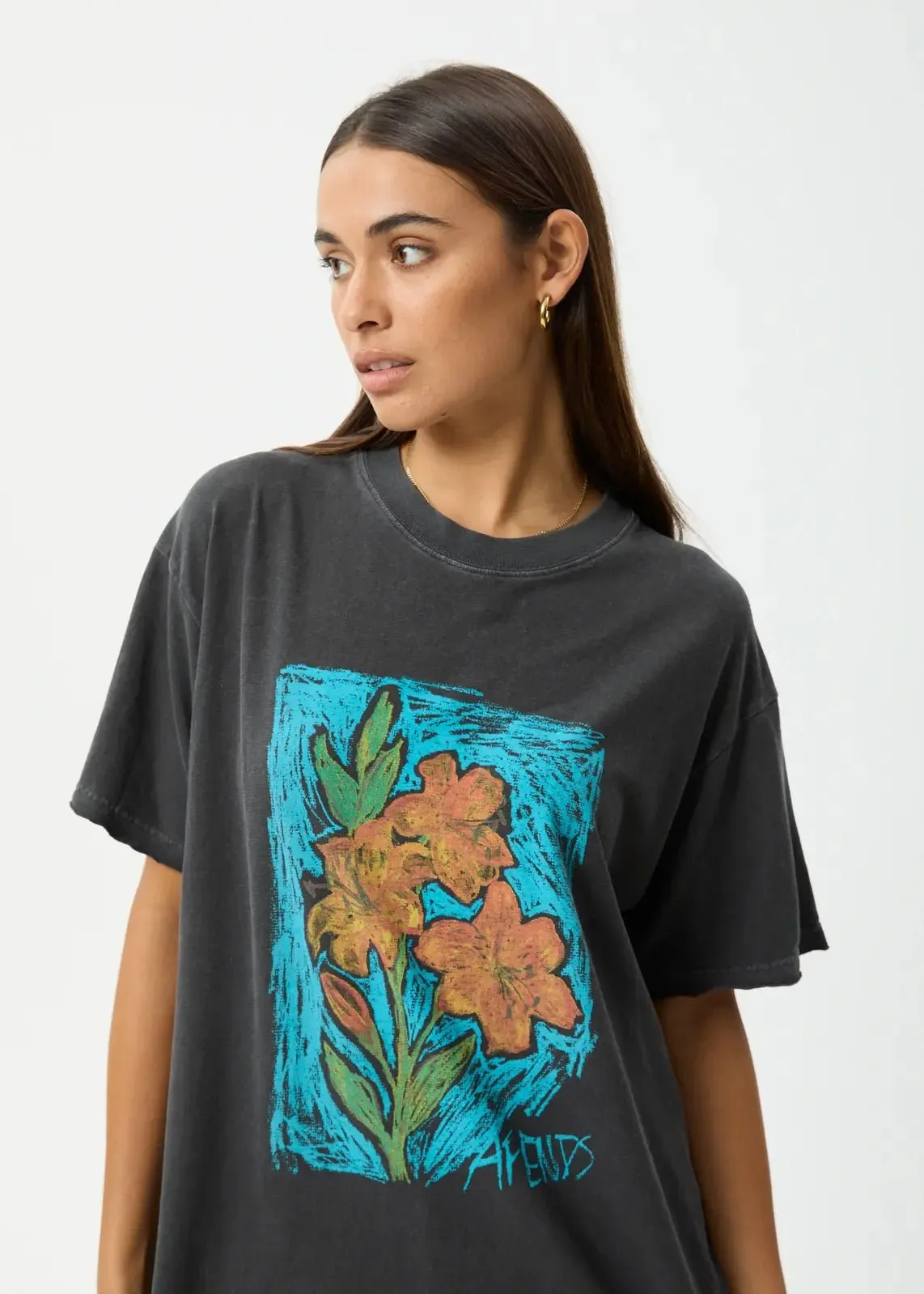 Still Life - Oversized Tee
