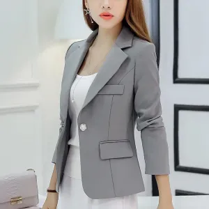 Stylish women's blazer with ankle button fastening - Lightweight and breathable material - Ideal for layering