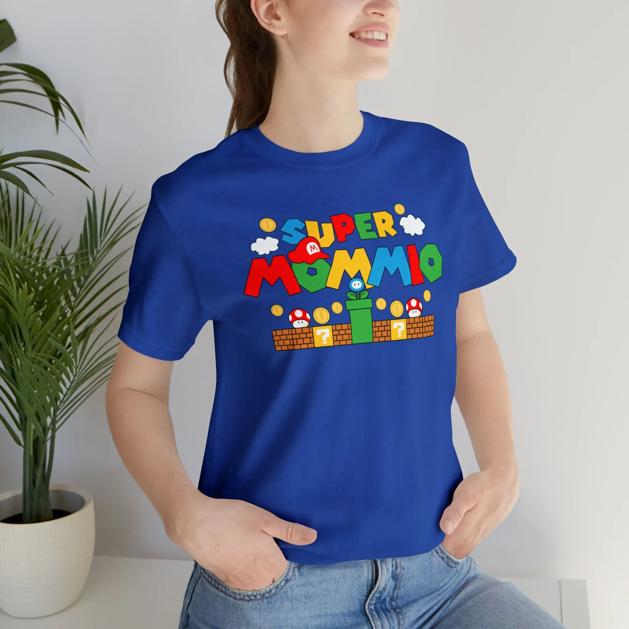 Super Mommio Deluxe Unisex Tee