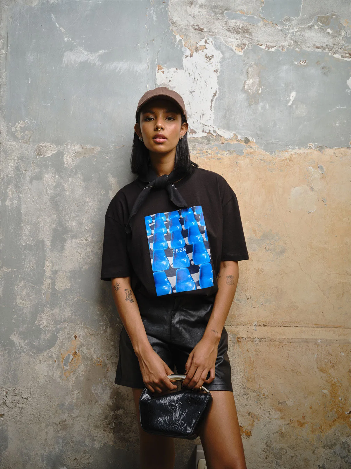 TASTY TEE