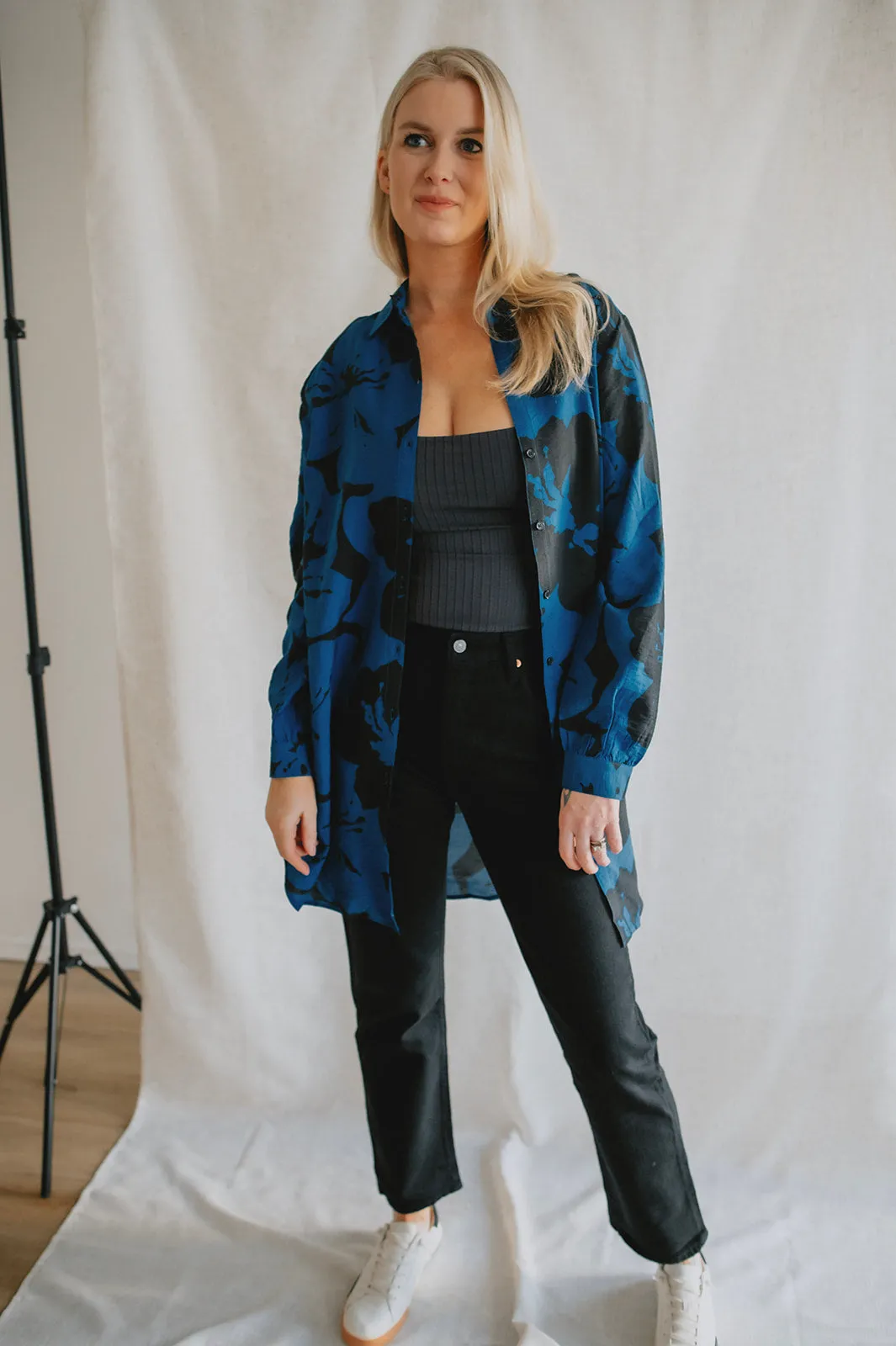 The 501 Original Cropped Jeans by Levi's - Black