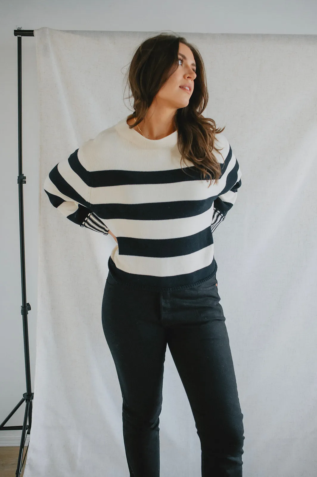 The 501 Original Cropped Jeans by Levi's - Black