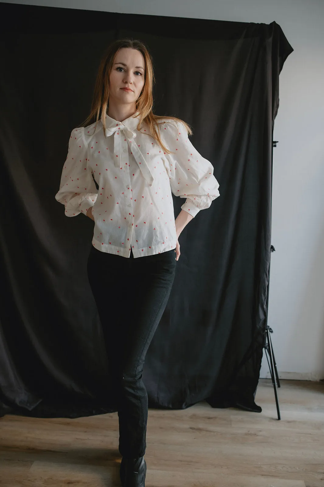 The 501 Original Cropped Jeans by Levi's - Black