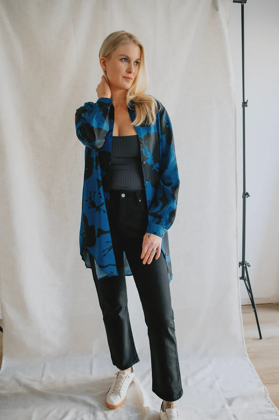 The 501 Original Cropped Jeans by Levi's - Black
