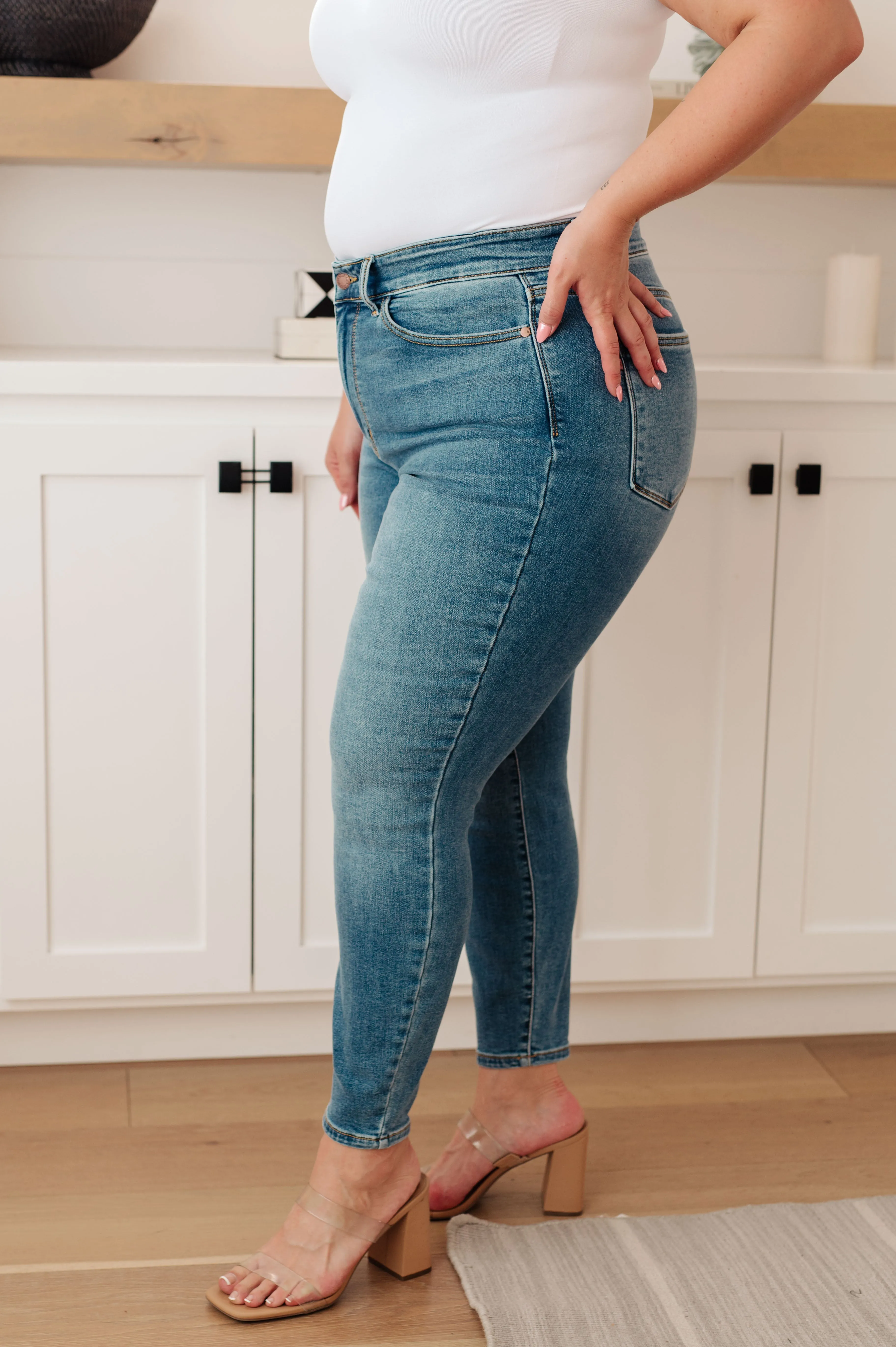The Brandie- Thermal Skinny Judy Blue Jeans