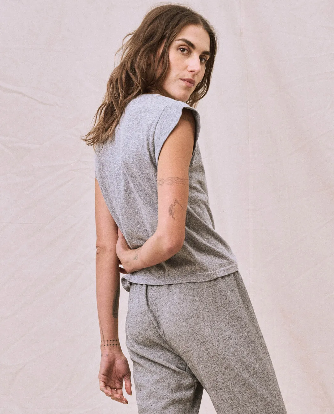 The Great - The Peak Shoulder Tee Heather Grey