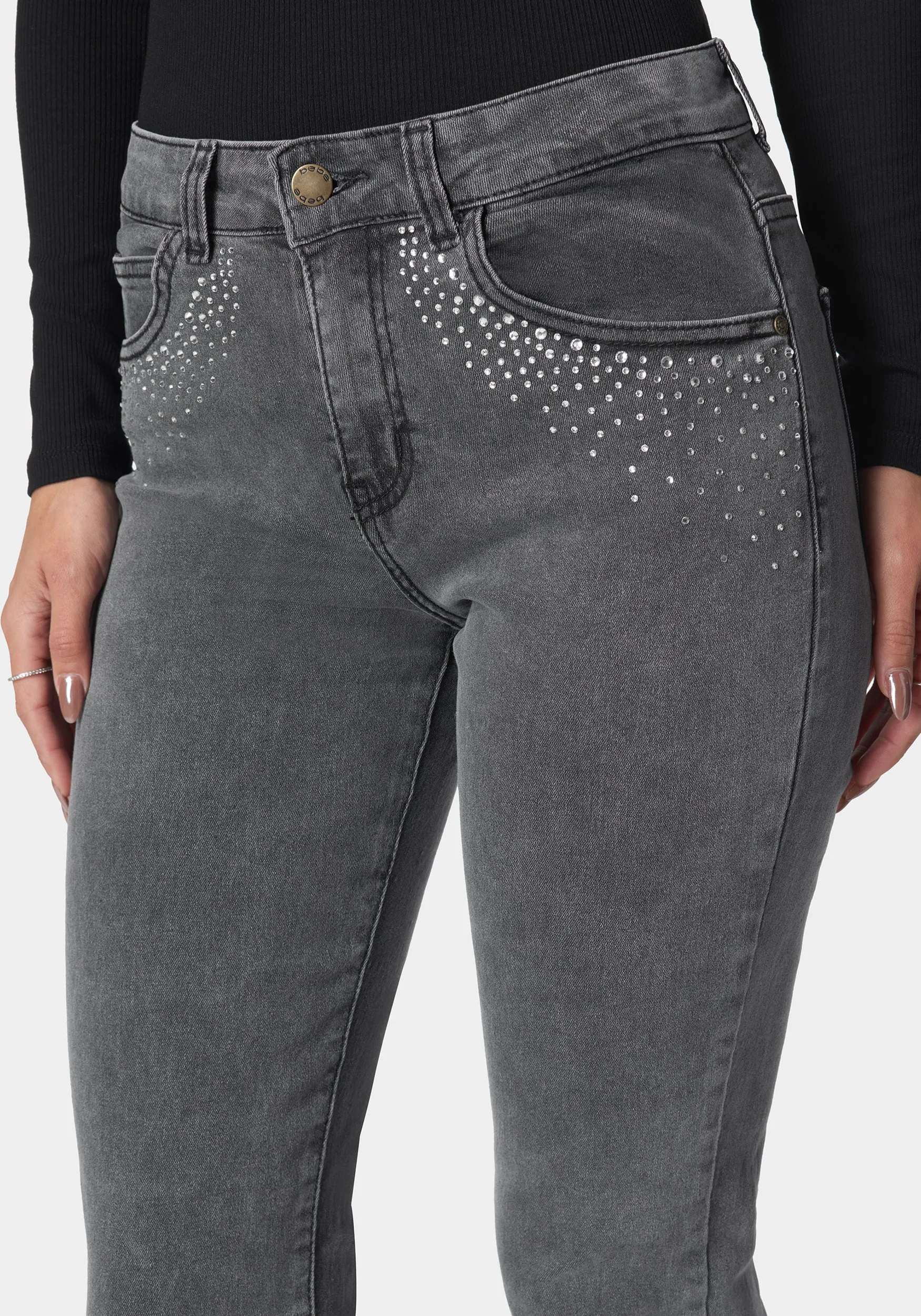 The Mom Jean With Embellishement
