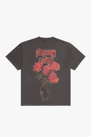 VALABASAS LOVE BOMB VINTAGE BLACK TEE (Vintage Black)