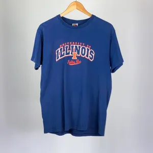 Vintage University of Illinois Tee - Medium