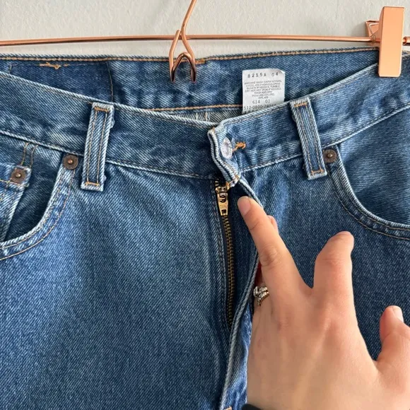 Vintage Women’s Levi’s 560 Size 12