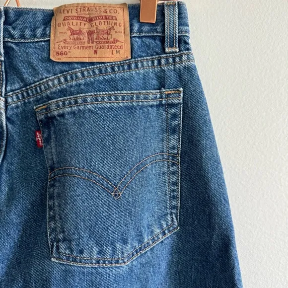 Vintage Women’s Levi’s 560 Size 12
