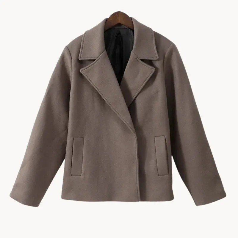 Wanda - elegant ladies' jacket with lapel top