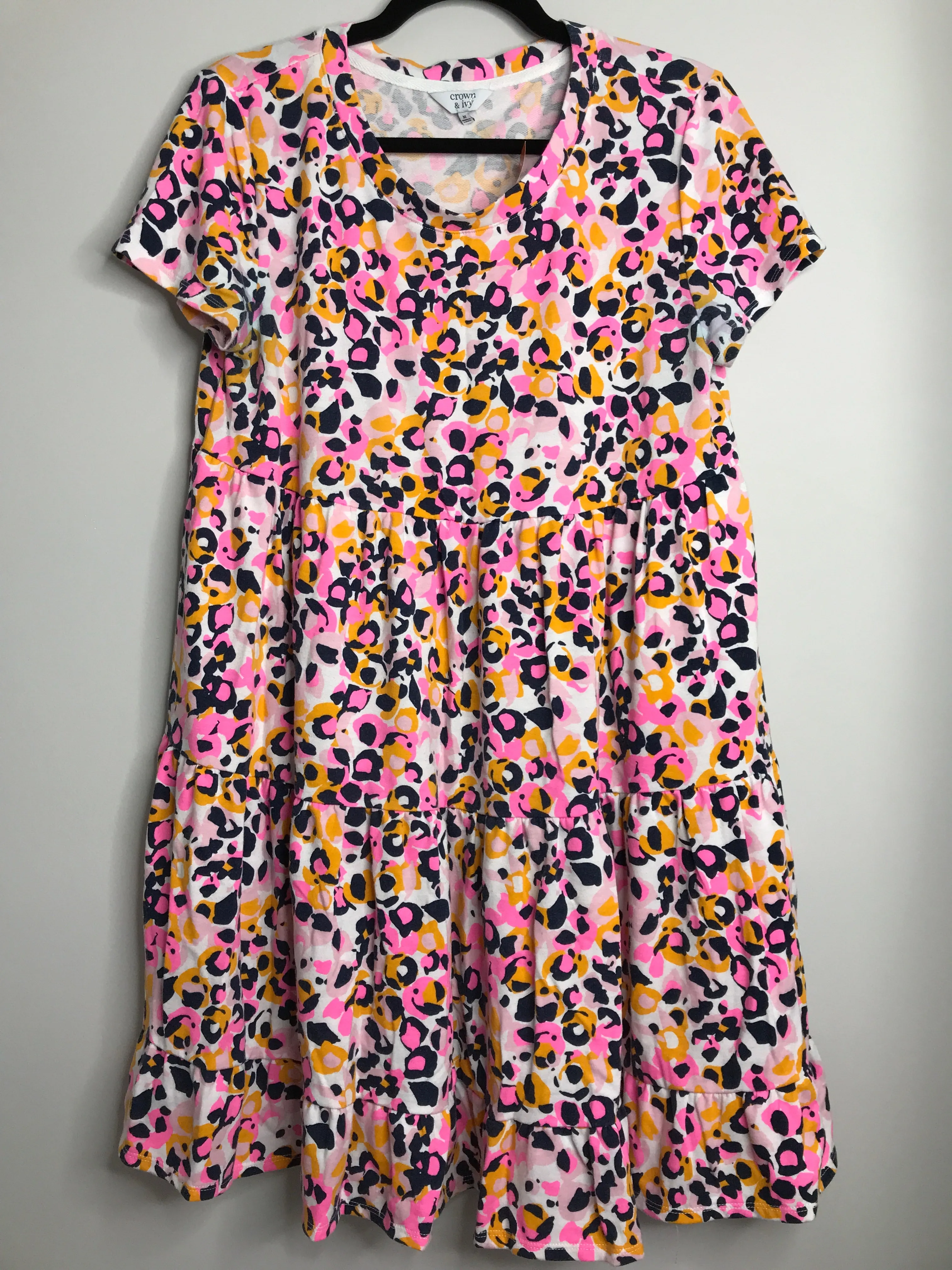Womens Size Med Misses Pink Crown & Ivy Dress