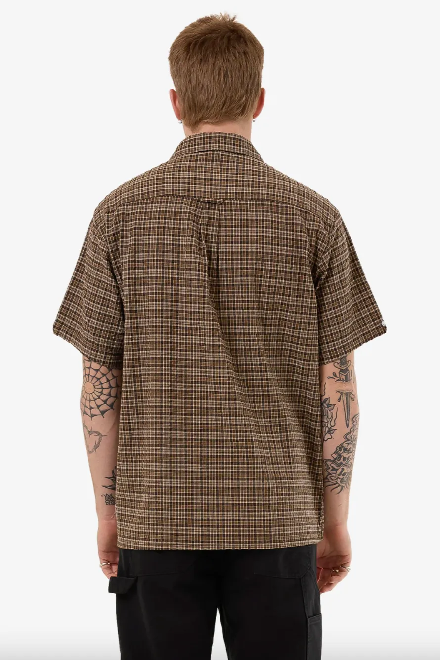 WORSHIP SUPPLIES LAVISH SHORT SLEEVE SHIRT - BROWN